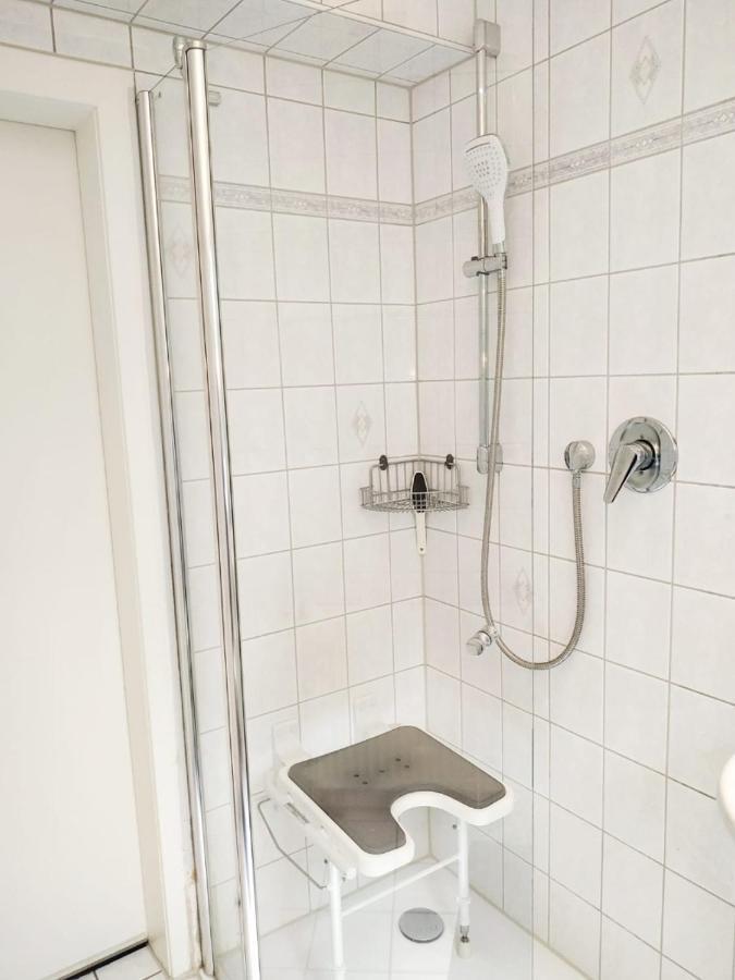 Marci And Friends Apartment Буршайд Екстериор снимка
